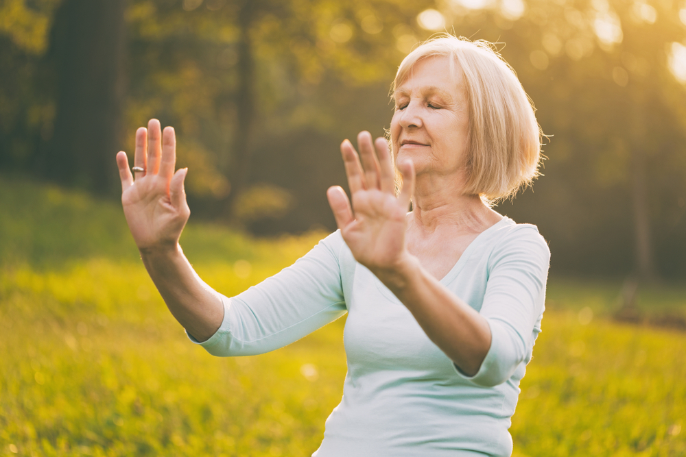 alt="assisted living fitness"