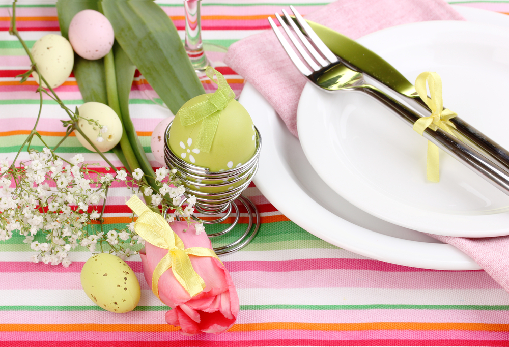 alt="senior living easter meal"